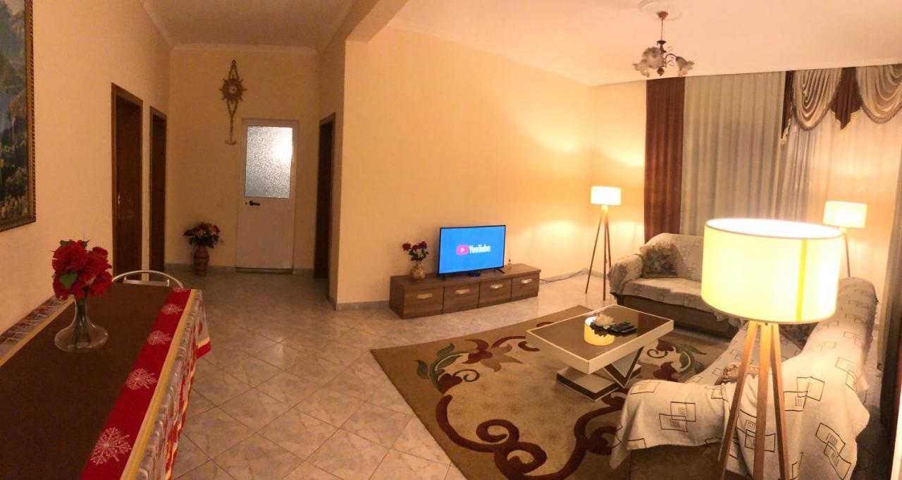 Vogli'S House Apartments & Rooms ドゥラス エクステリア 写真
