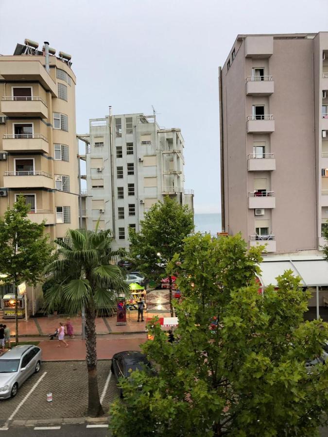 Vogli'S House Apartments & Rooms ドゥラス エクステリア 写真