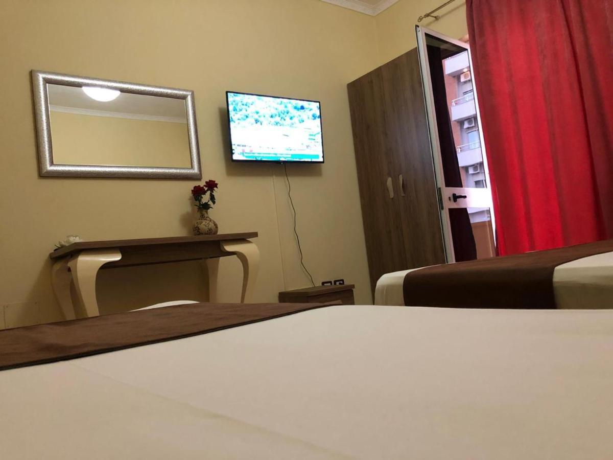 Vogli'S House Apartments & Rooms ドゥラス エクステリア 写真