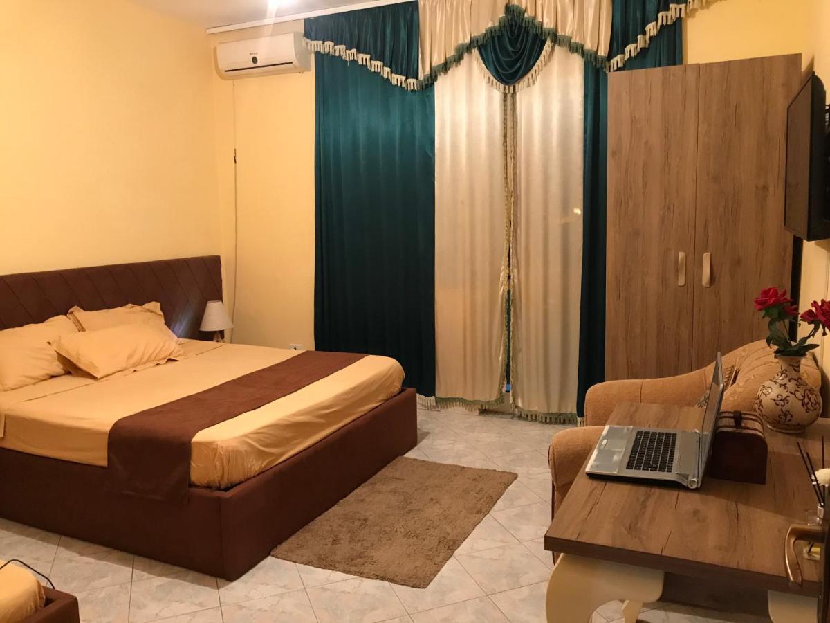 Vogli'S House Apartments & Rooms ドゥラス エクステリア 写真